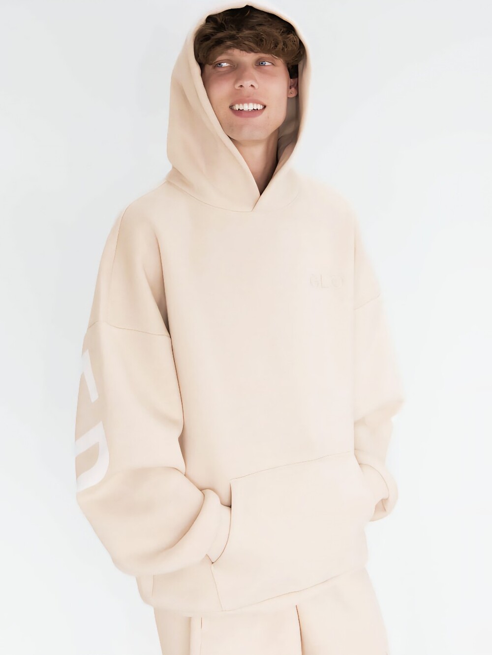 Viral TikTok Favorite GLO Kingdom Essential Hoodie size Large